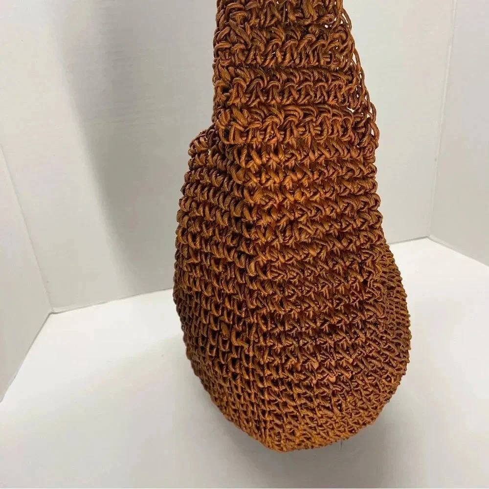 Waves Raffia Bucket Dark Orange Bag - Picture 4 of 10